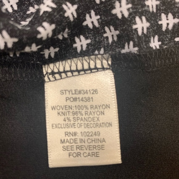 Skies Are Blue Tunic Top - Picture 4 of 7